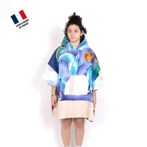 Poncho Anfibi Junior 100% Upcyclé « Diving Dolphin » modèle unique