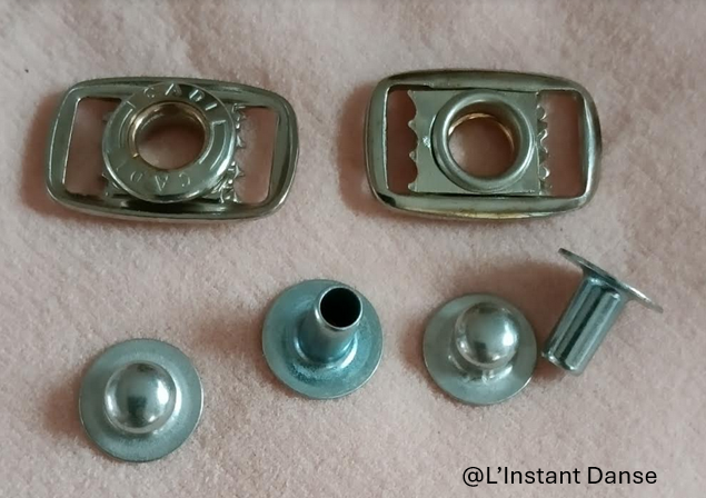 Merlet – Boucles chaussures DDS 818