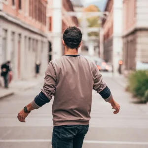 Le sweat "Fantine" taupe