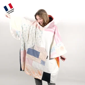 Poncho Anfibi unisexe 100% Upcyclé « Squares and Flowers » modèle unique
