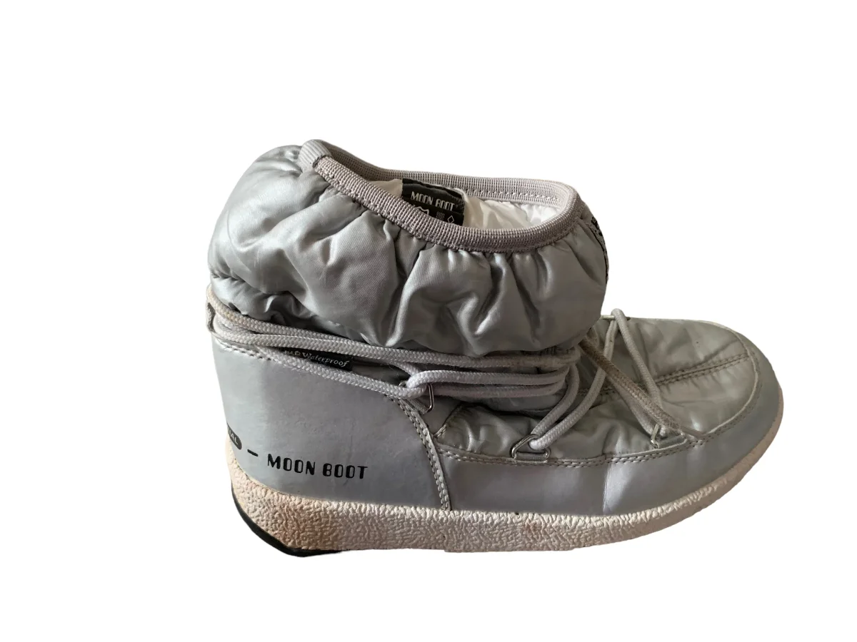 Moonboots basses argent taille 37 – Image 2